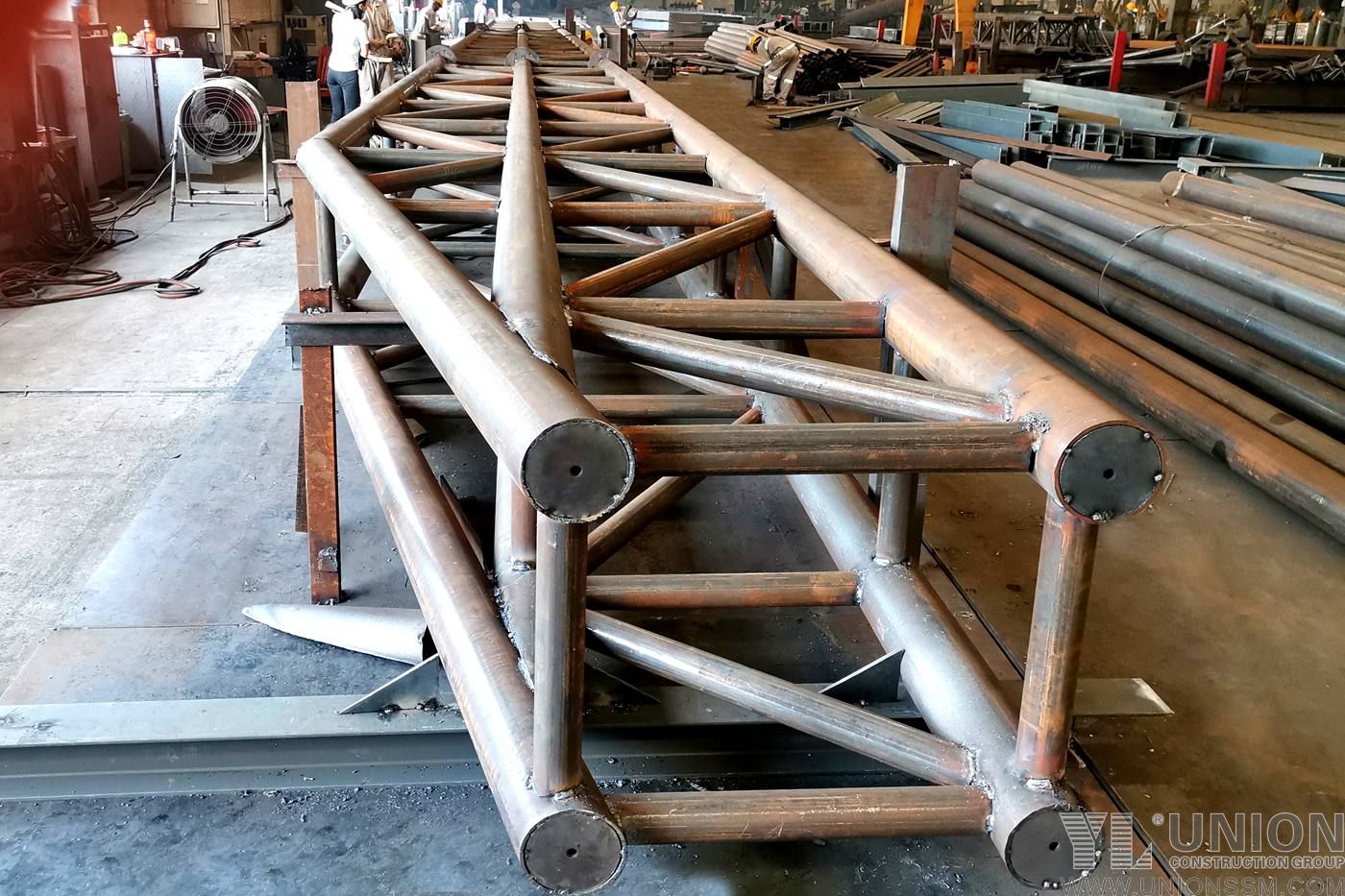 Pipe Truss - Steel Columns and Beams Fabrication