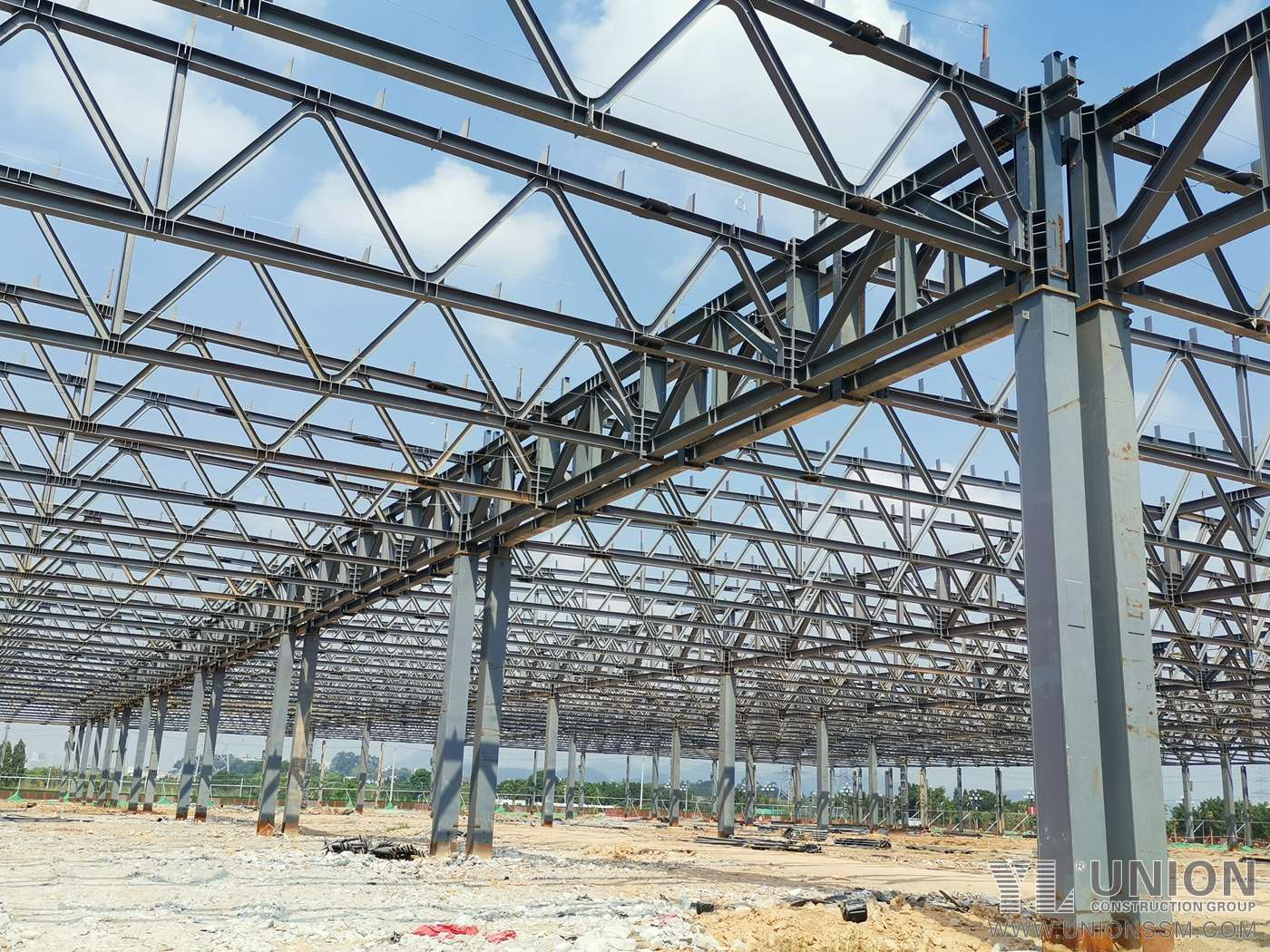 Assembly workshop of new energy automobile industrial park- steel structure