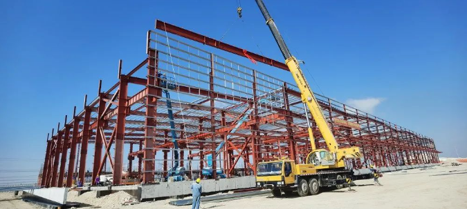 The Steel Structure of the Abu Dhabi Customized Plant Project Is Fully Topped Off!