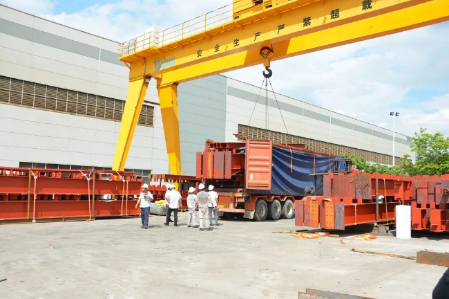 مشروع التجارة الخارجية الخاص بـ UnionSSM له أخبار سارة أخرى | الهياكل الحديدية الرئيسية يتم شحنها إلى أبوظبي