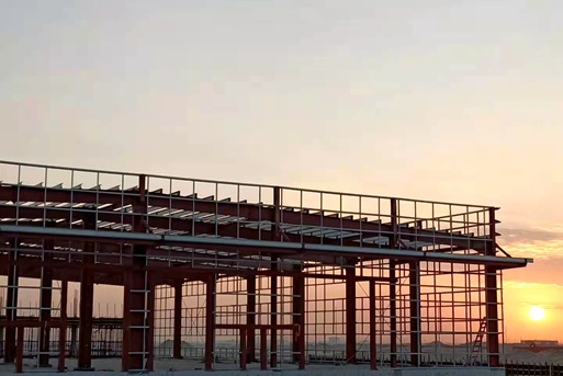 Kizad, Abu Dhabi, UAE: Design, Fabrication And Installation Of 45000 Sqm. Steel Structure Standard Manufacture Units