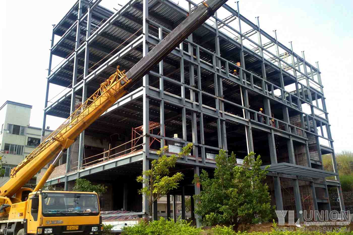 General Contracting:  6 Floors steel structure office building for Li Ying Investment Group