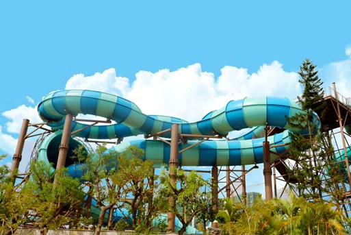 Texas Water World (China): Pipe Columns And Other Structure Steel Framework Amusement Facilities